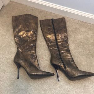 Guess Size 6 Boots